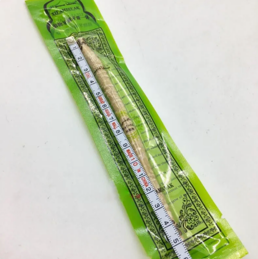 Palillo de miswak para limpiar los dientes